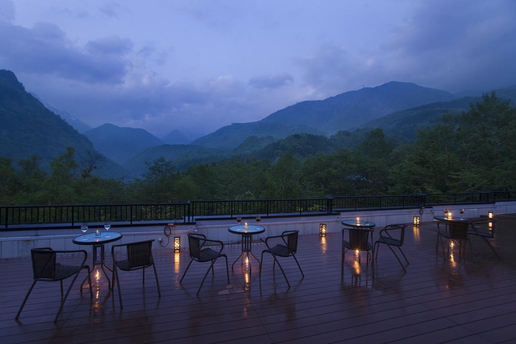 Nakao Kogen Hotel Kazaguruma Takayama  Bagian luar foto