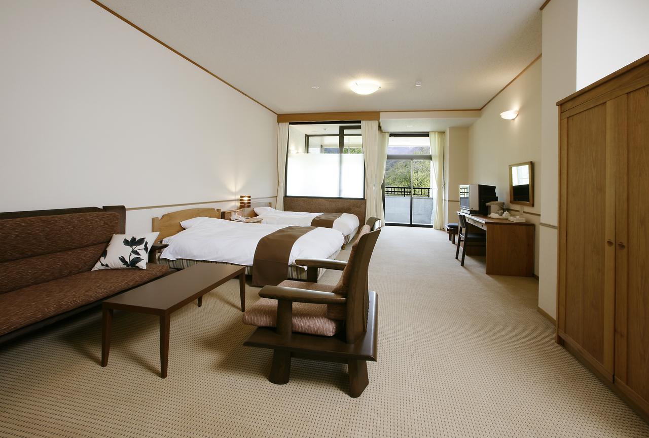 Nakao Kogen Hotel Kazaguruma Takayama  Bagian luar foto