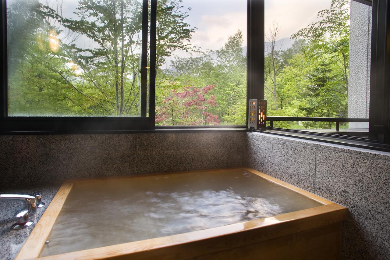Nakao Kogen Hotel Kazaguruma Takayama  Bagian luar foto